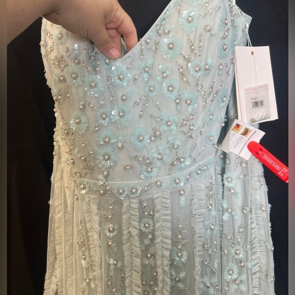 Mac Duggal 9166 NWT EMBELLISHED RUFFLED SPAGHETTI STRAP A LINE GOWN - Picture 6 of 8